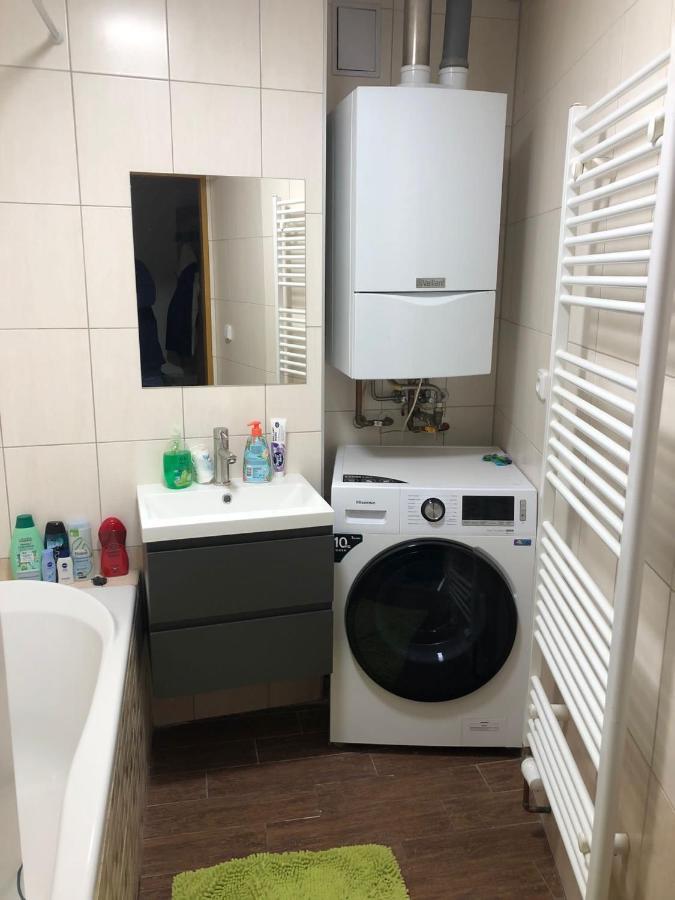 Apartment Am Schlosspark 2 Хеб Екстер'єр фото