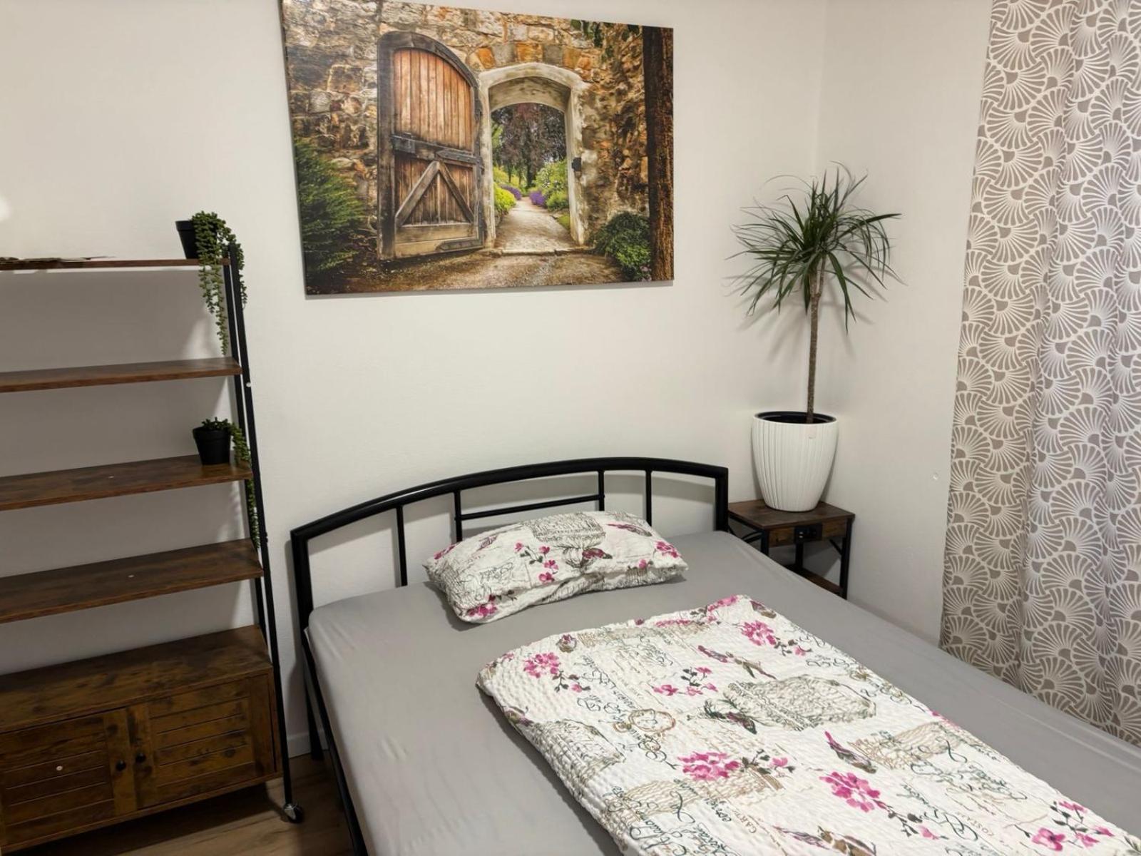Apartment Am Schlosspark 2 Хеб Екстер'єр фото